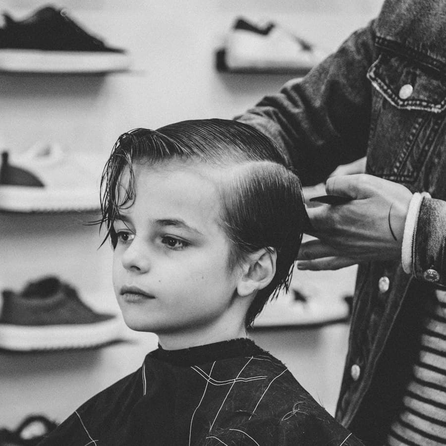 Corte clásico para niño